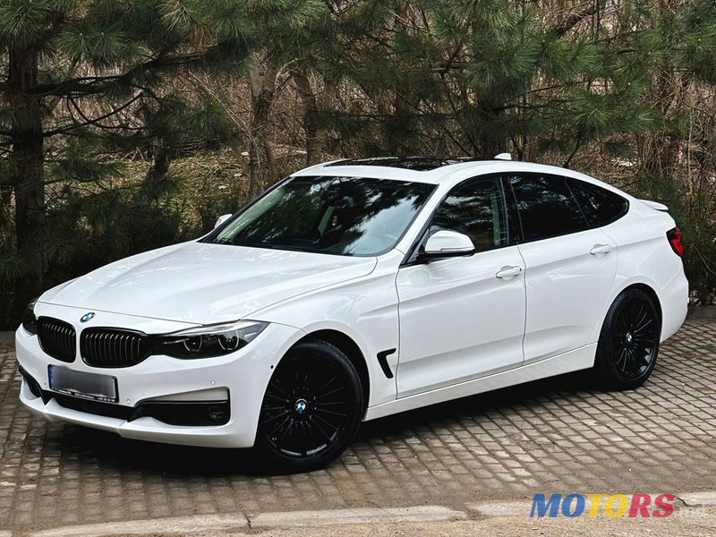 2020' BMW 3 Series GT photo #2