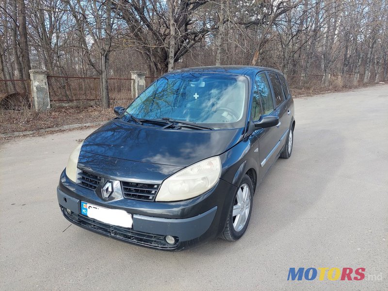 2005' Renault Grand Scenic photo #1