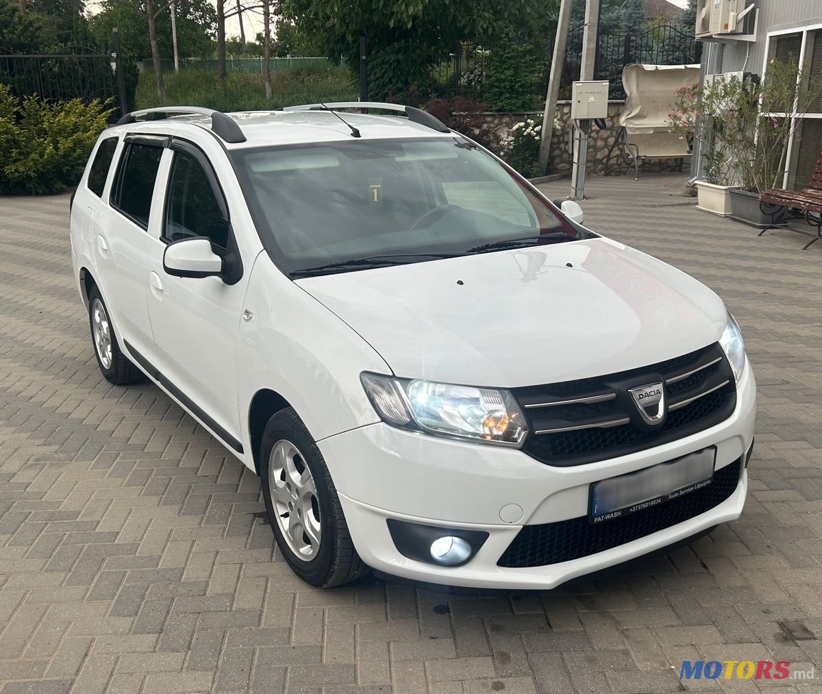 2015' Dacia Logan Mcv photo #2