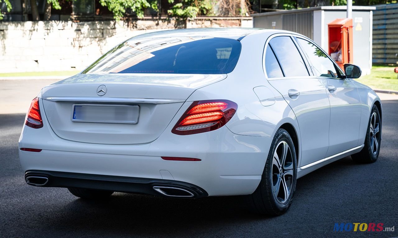 2019' Mercedes-Benz E Класс photo #4