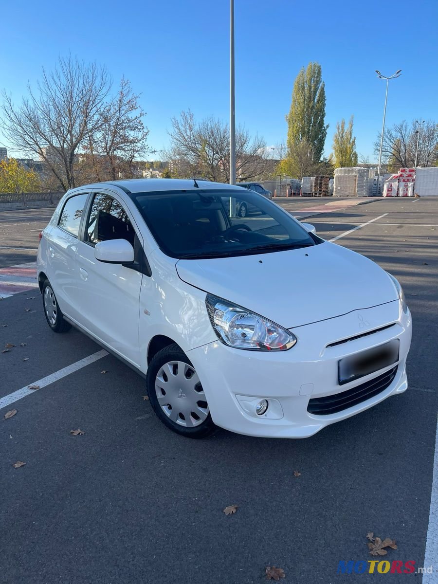 2015' Mitsubishi Space Star photo #1