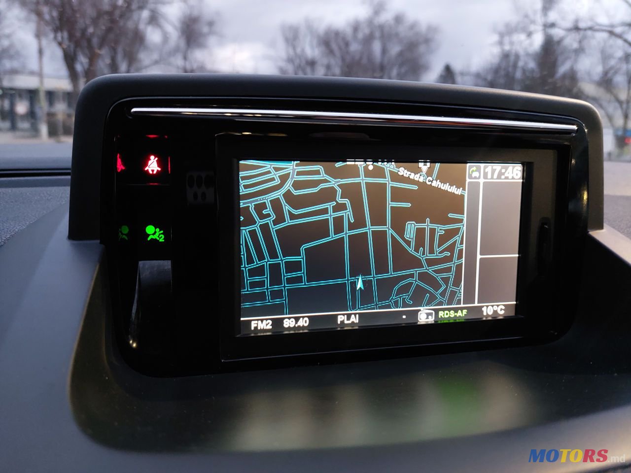 2013' Renault Megane photo #3