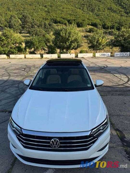 2019' Volkswagen Jetta photo #4