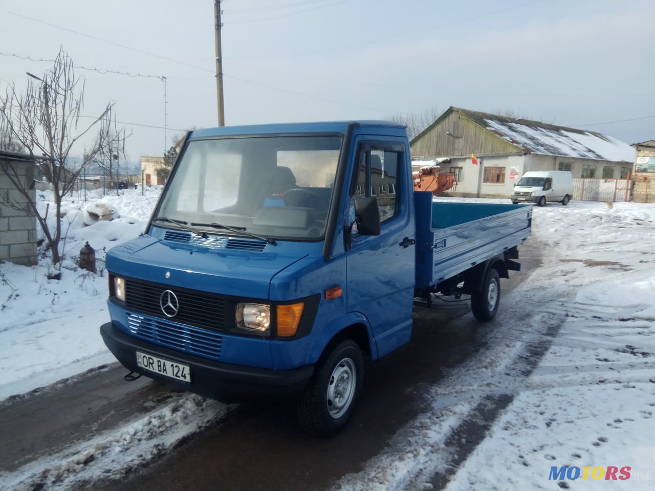 1991' Mercedes-Benz 310D photo #1