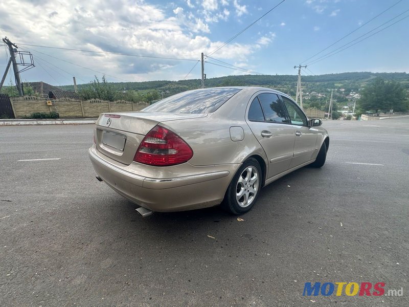 2003' Mercedes-Benz E-Class photo #4