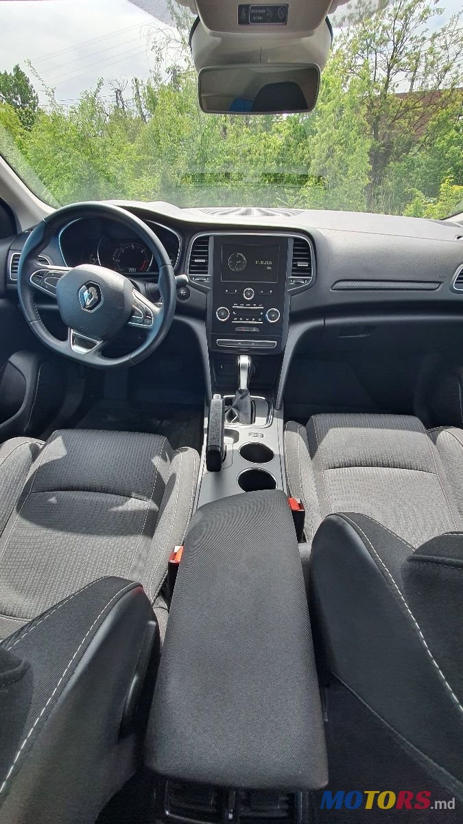 2020' Renault Megane photo #3