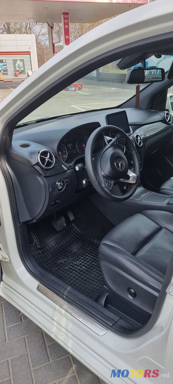 2016' Mercedes-Benz B Класс photo #2