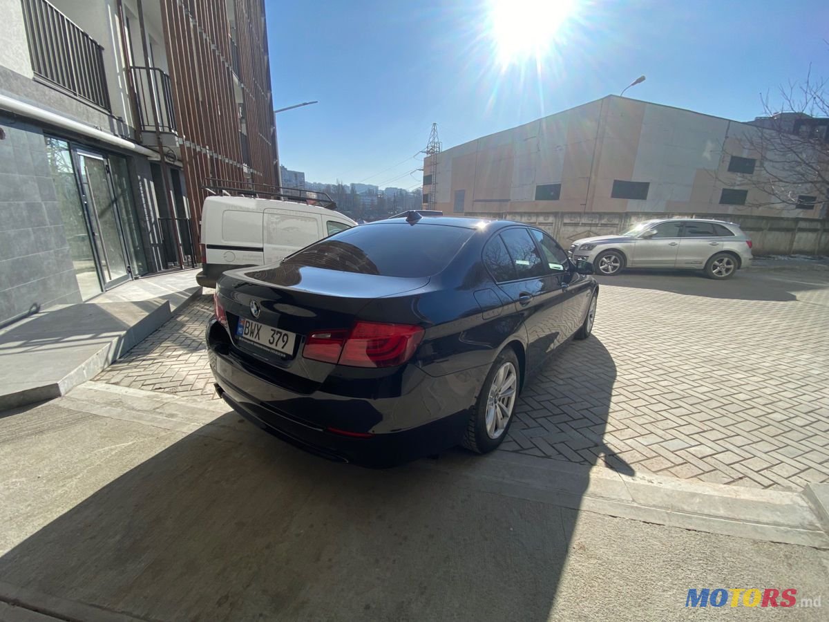 2012' BMW 5 Series photo #4