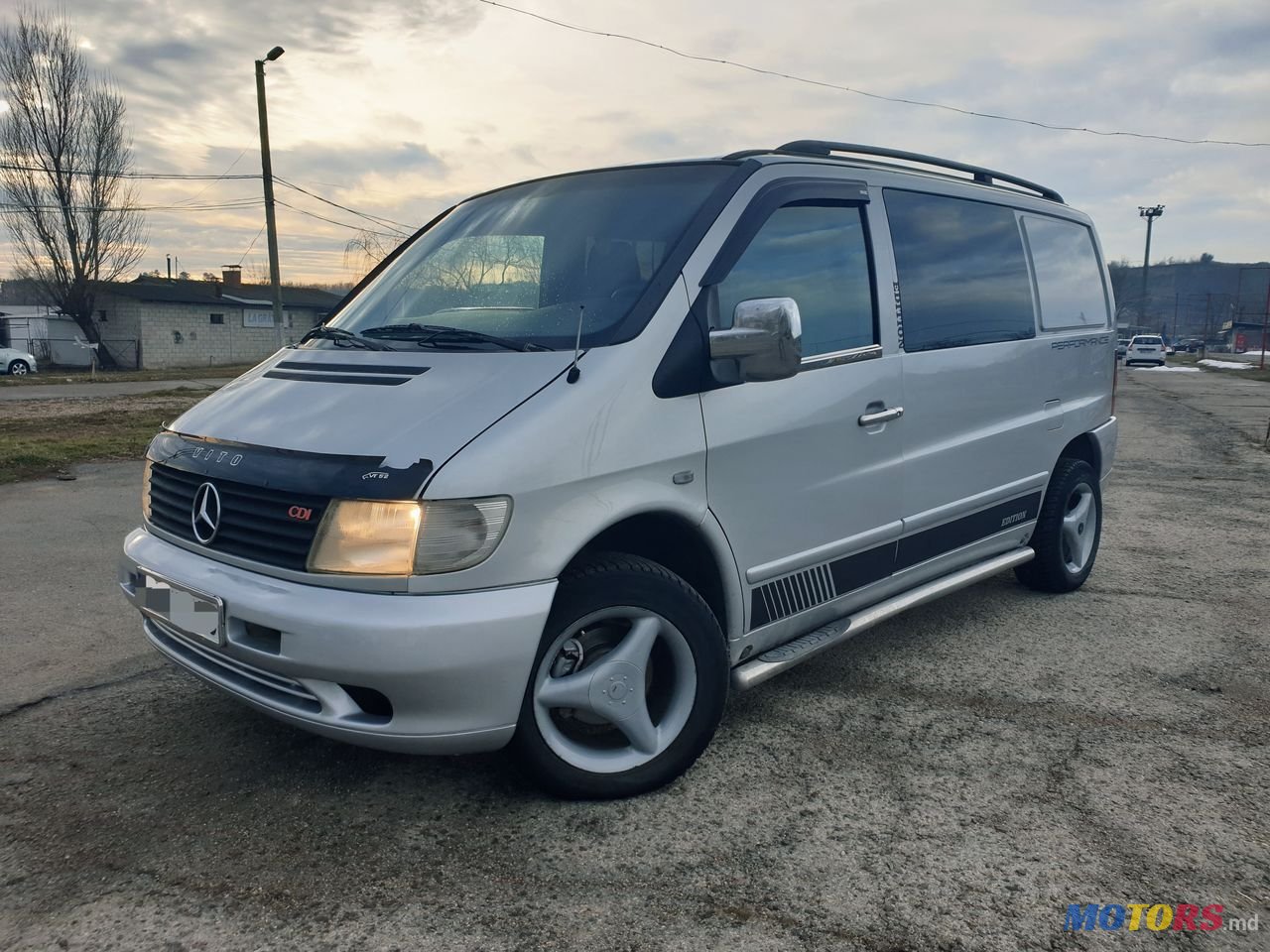 2002' Mercedes-Benz Vito photo #1