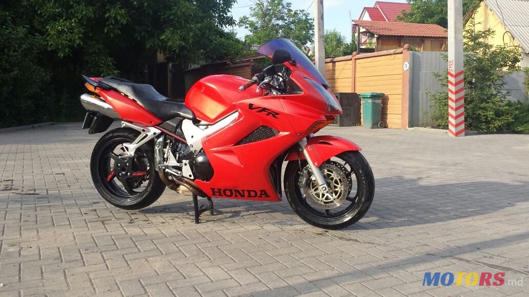 2004' Honda VFR 800 photo #5