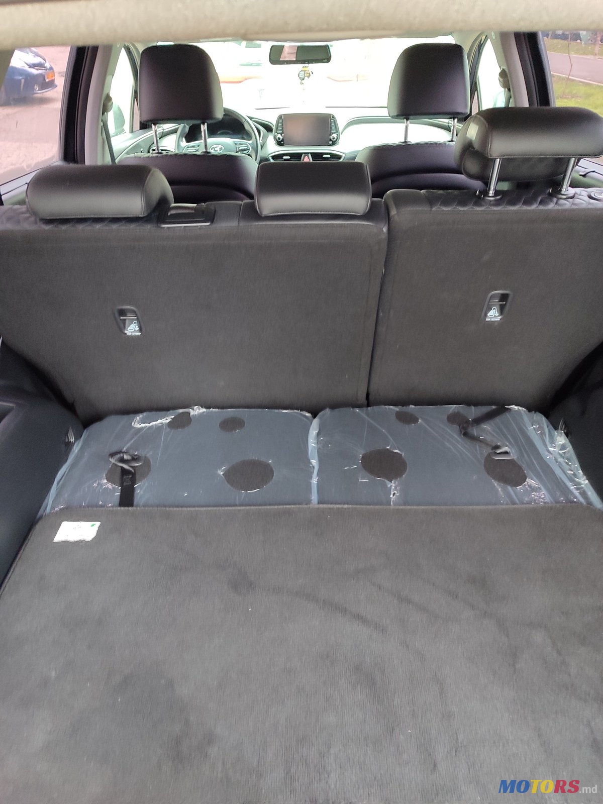 2018' Hyundai Santa Fe photo #5