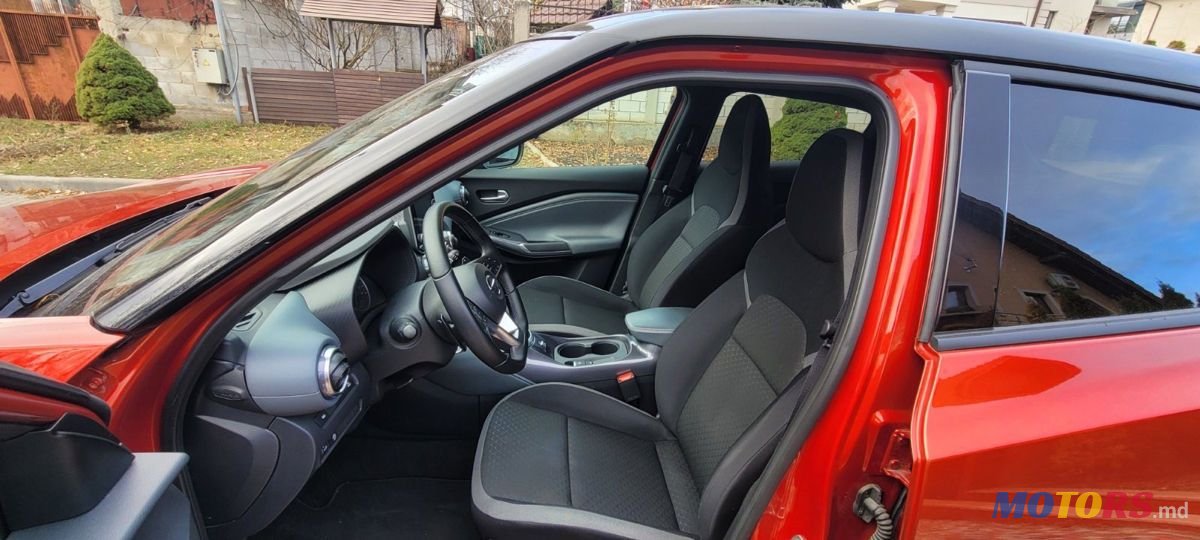 2022' Nissan Juke photo #6