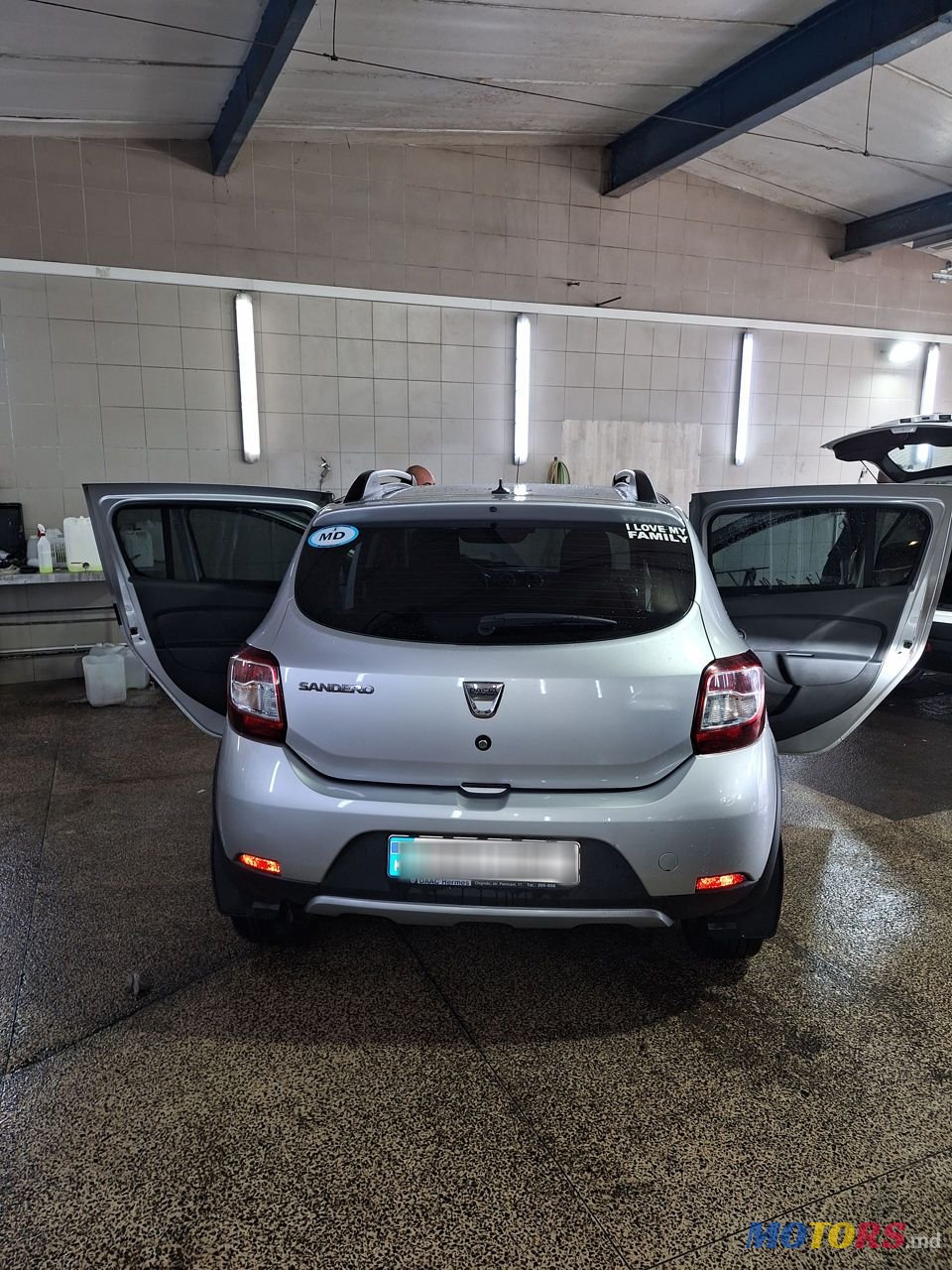 2015' Dacia Sandero photo #6