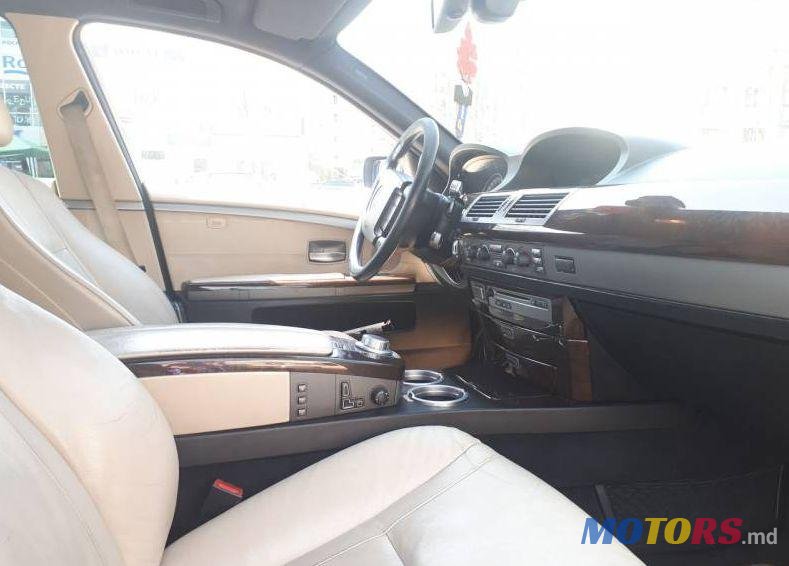 2007' BMW 7 photo #2