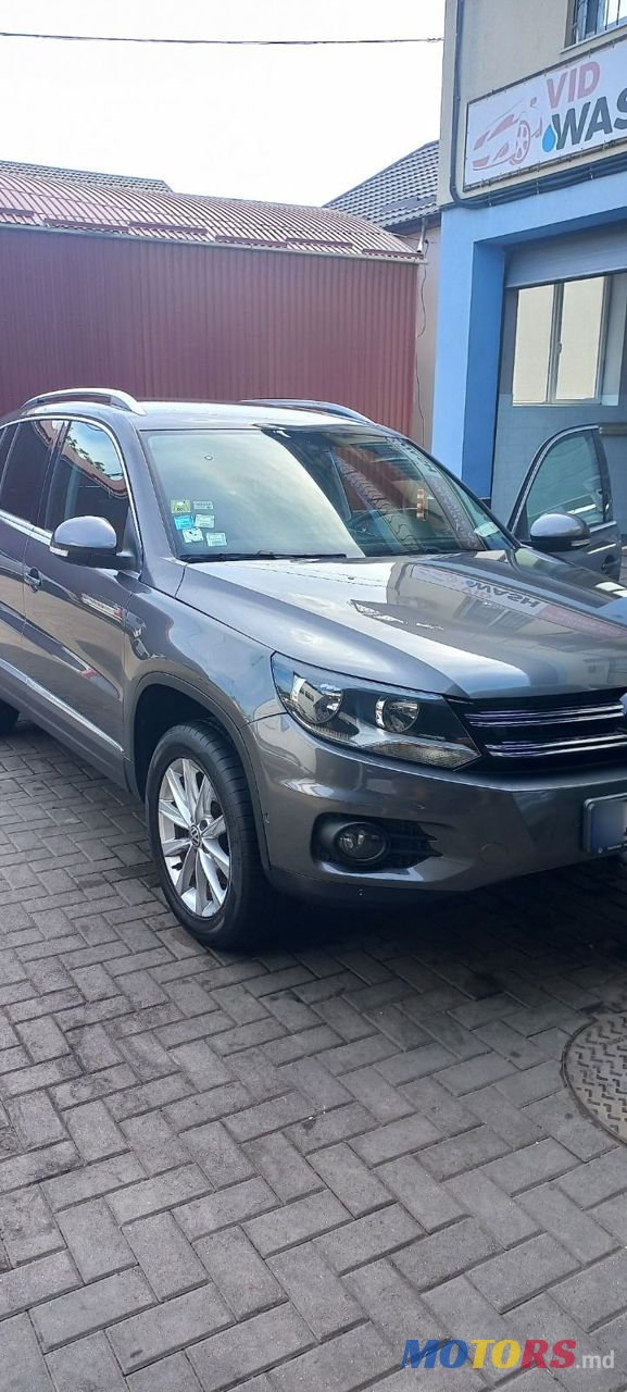 2013' Volkswagen Tiguan photo #5