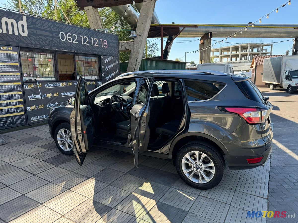 2018' Ford Kuga photo #5