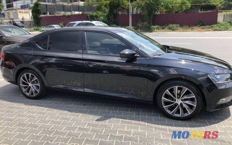 2016' Skoda Superb photo #2
