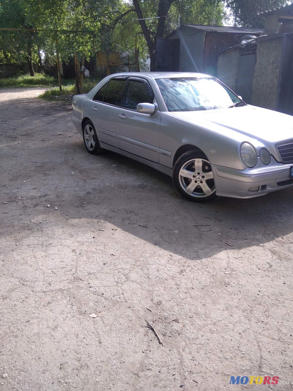 2001' Mercedes-Benz E-Class photo #3