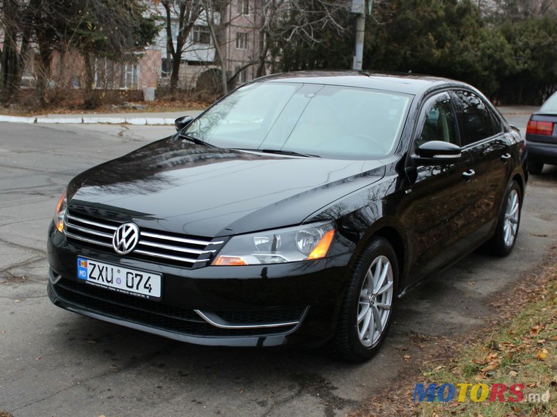 2014' Volkswagen Passat photo #3