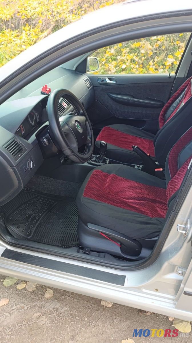 2005' Skoda Fabia photo #5