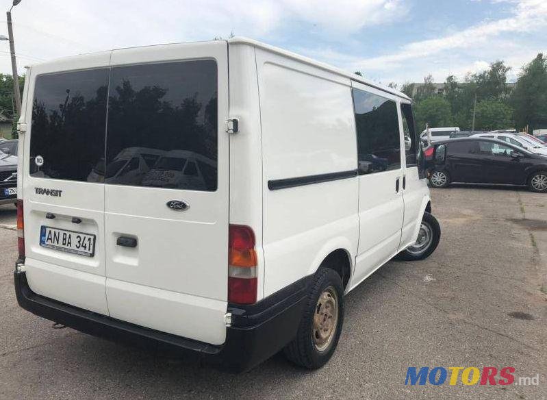 2004' Ford Transit Connect photo #1
