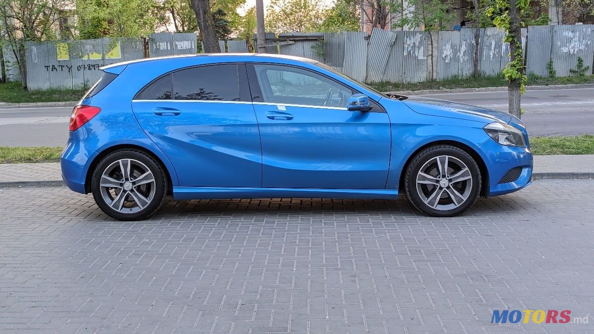 2014' Mercedes-Benz A-Class photo #6