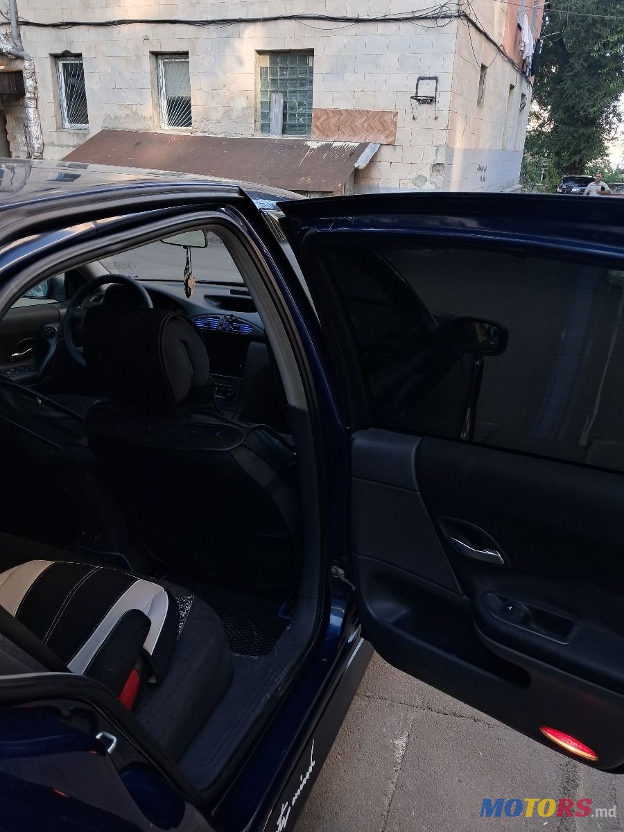 2004' Renault Laguna photo #4