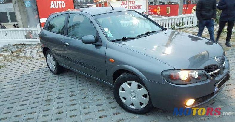 2004' Nissan Almera photo #1