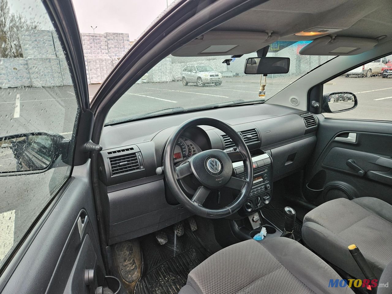 2007' Volkswagen Fox photo #5