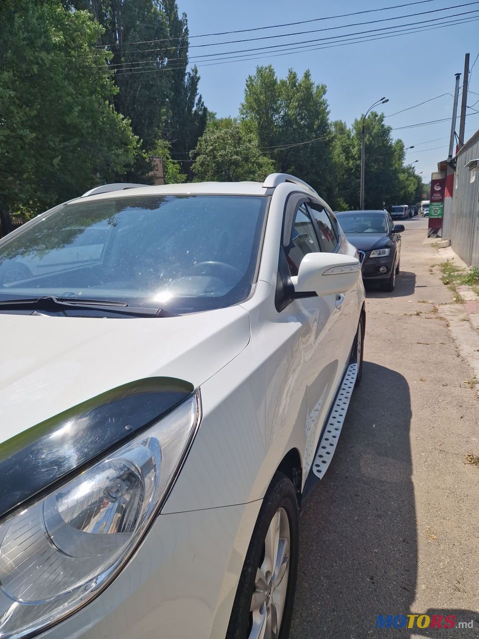 2011' Hyundai ix35 photo #2