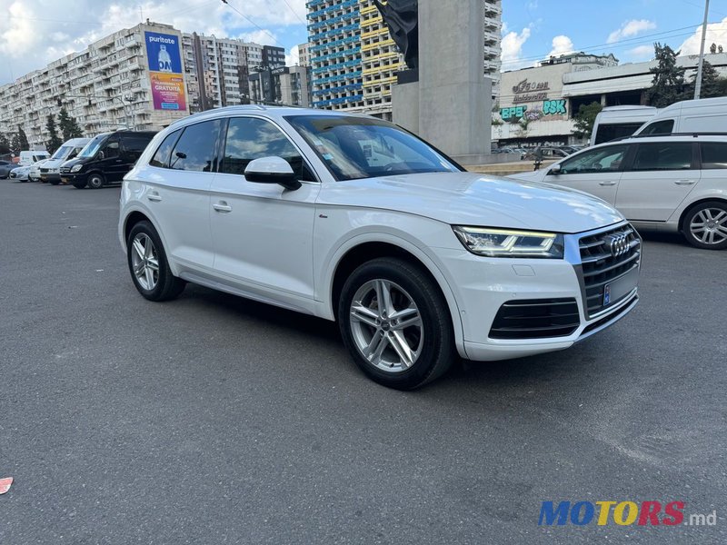 2018' Audi Q5 photo #2