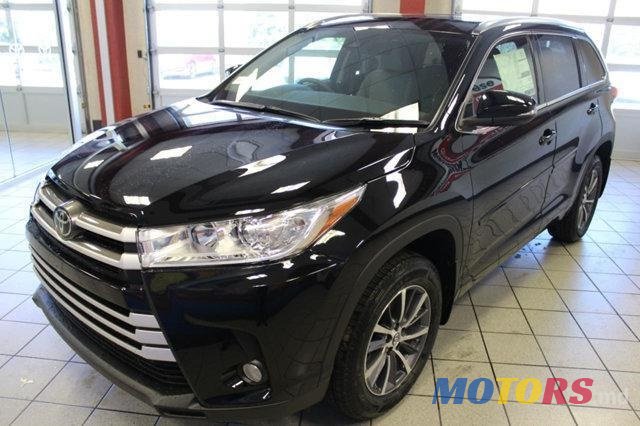 2017' Toyota Highlander 3.5l photo #1