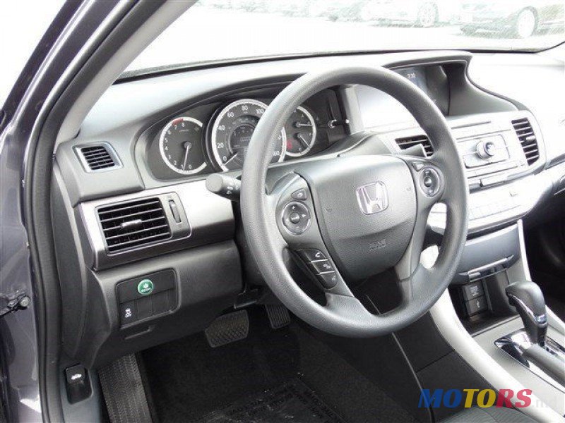 2015' Honda Accord photo #5