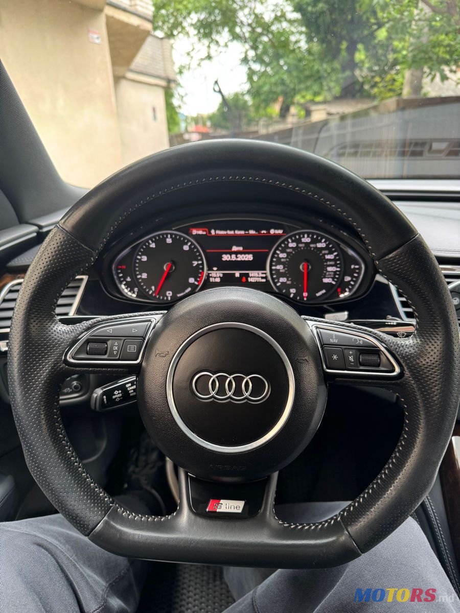 2017' Audi A8 photo #6