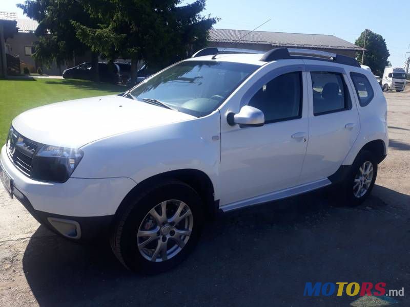 2012' Dacia Duster photo #3