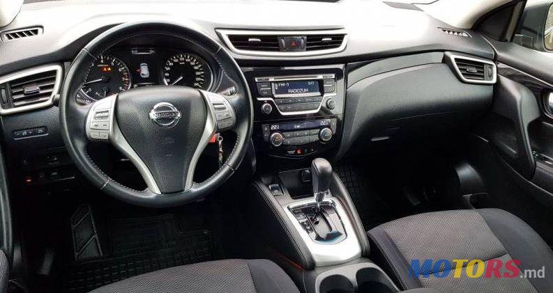 2015' Nissan Qashqai photo #2