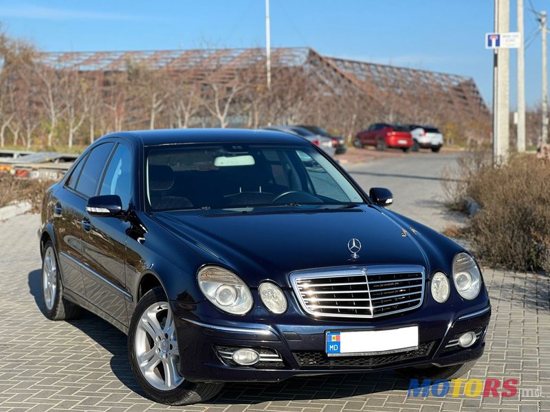 2007' Mercedes-Benz E Класс photo #3