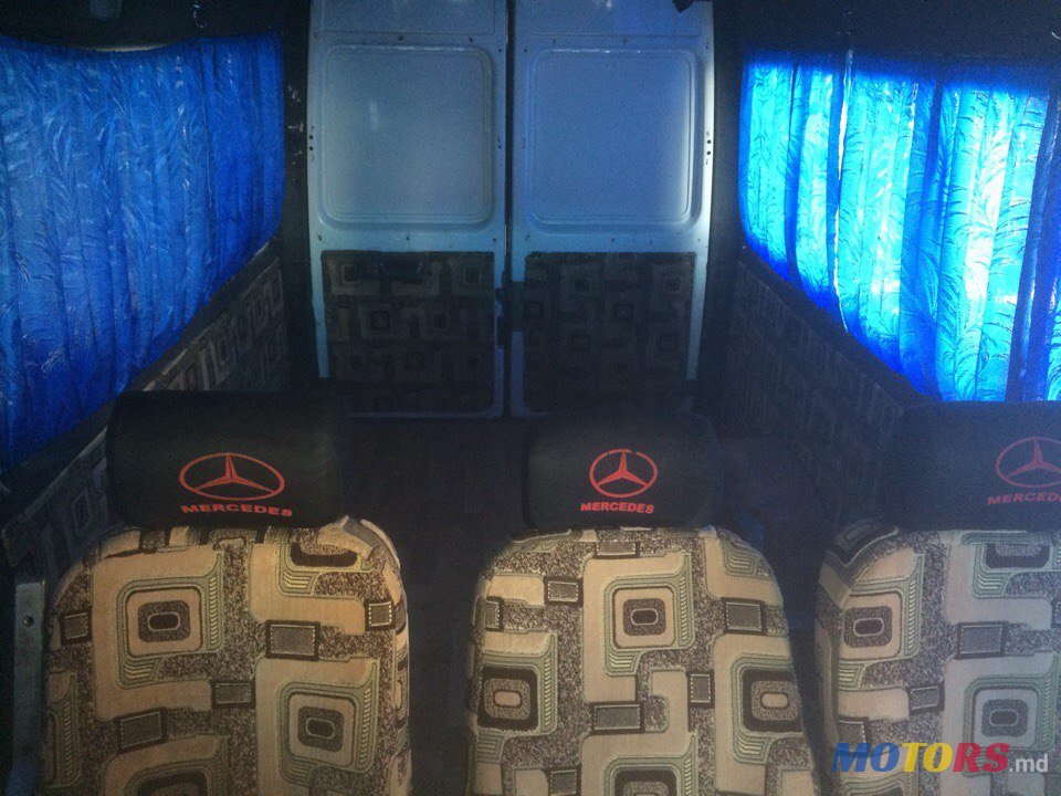 1998' Mercedes-Benz 310D photo #6