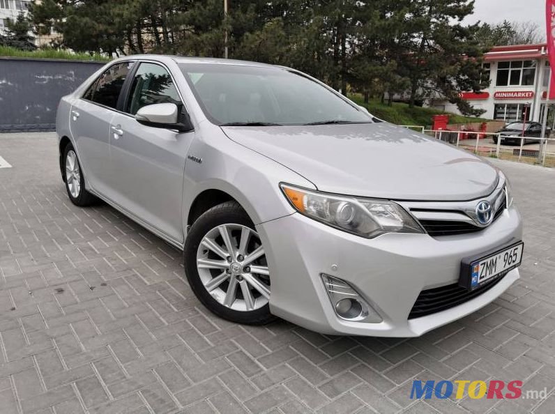 2012' Toyota Camry photo #4