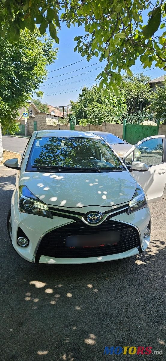 2015' Toyota Yaris photo #1