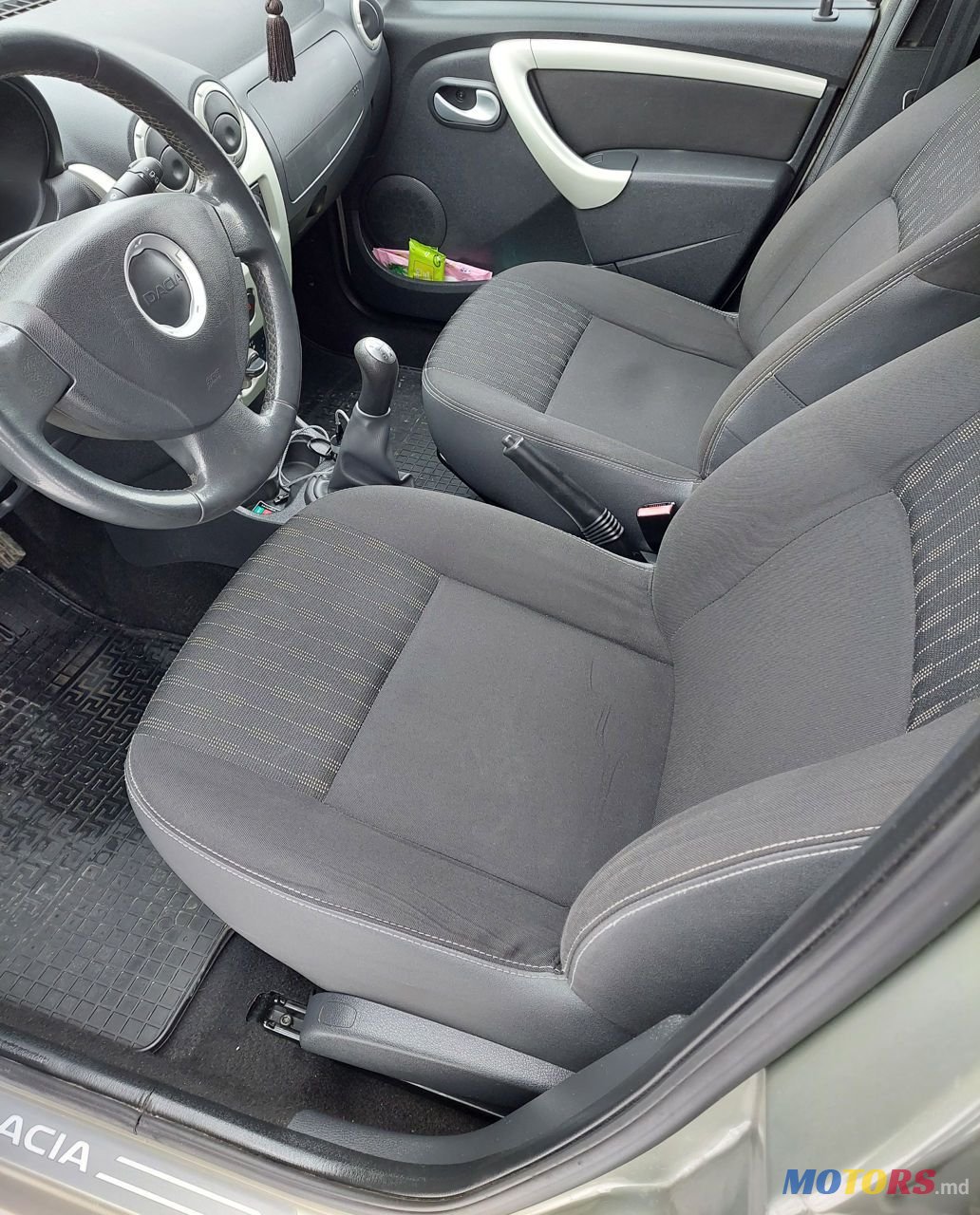 2012' Dacia Logan Mcv photo #5