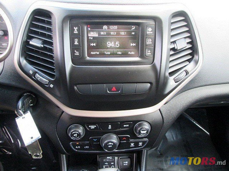 2014' Jeep Cherokee photo #5