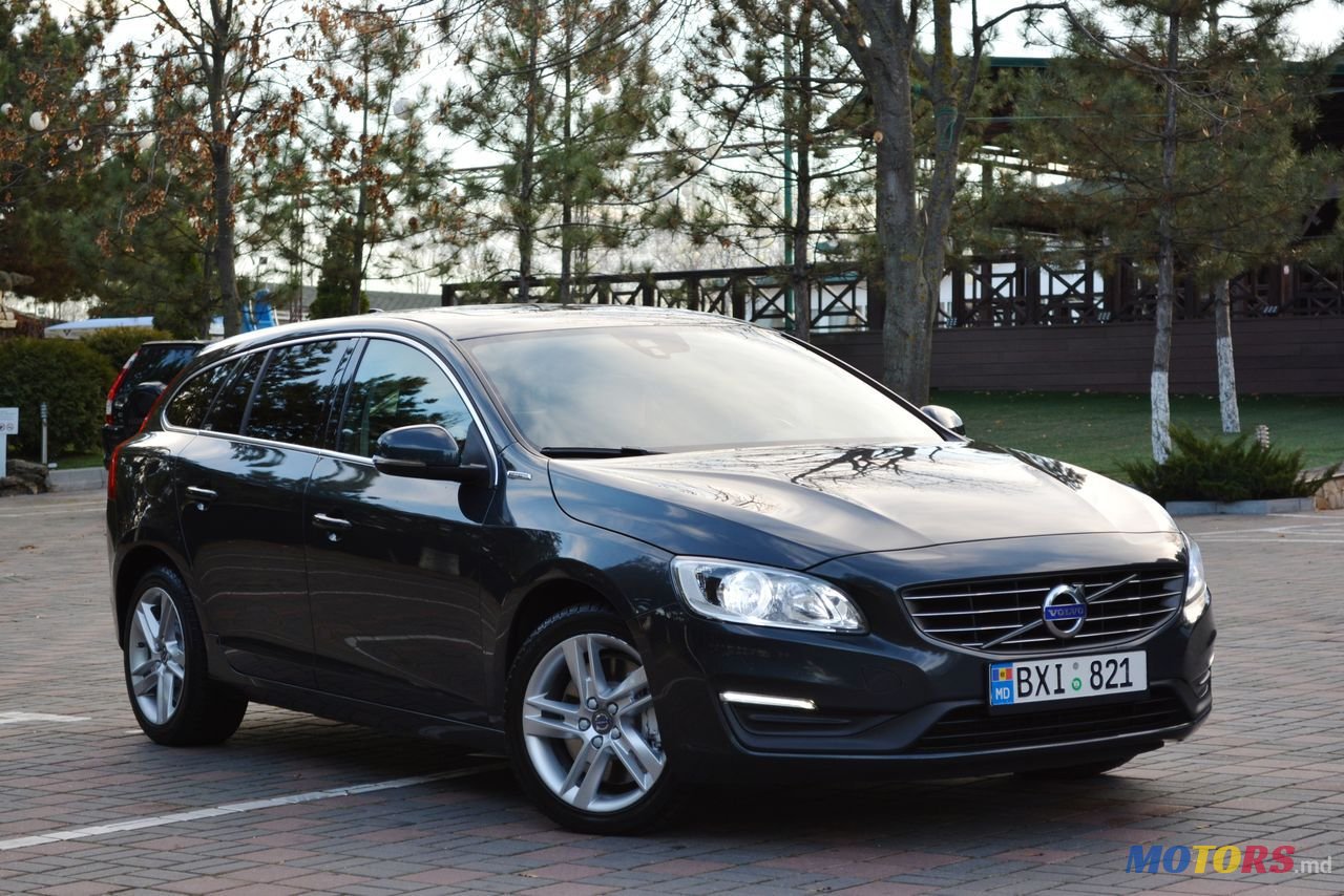 2015' Volvo V60 photo #5