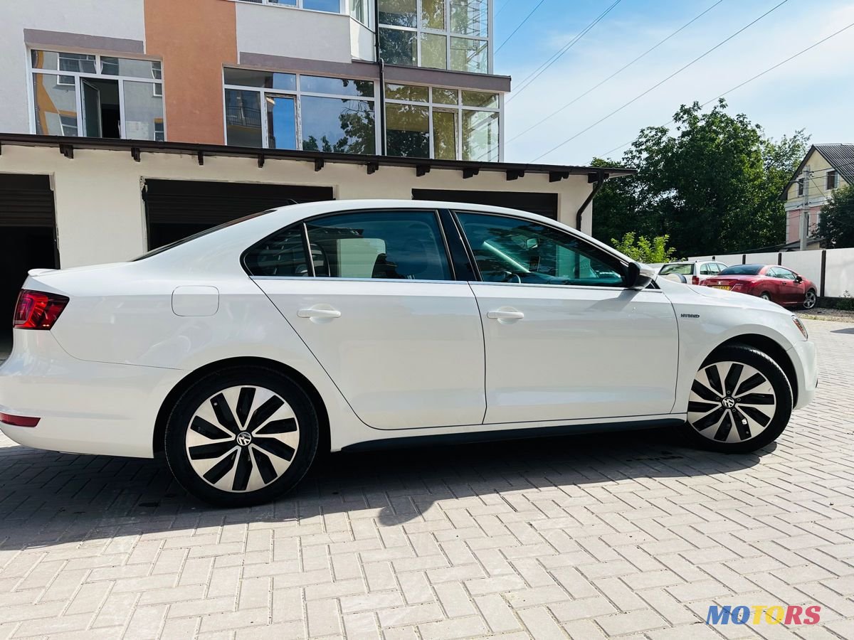 2014' Volkswagen Jetta photo #6