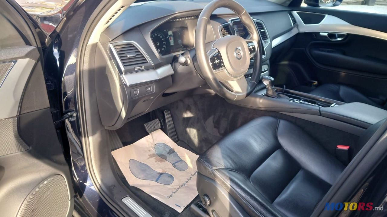 2017' Volvo XC90 photo #4