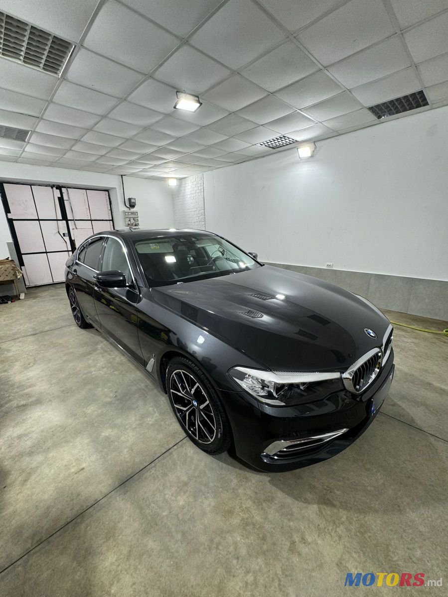 2018' BMW 5 Series photo #3