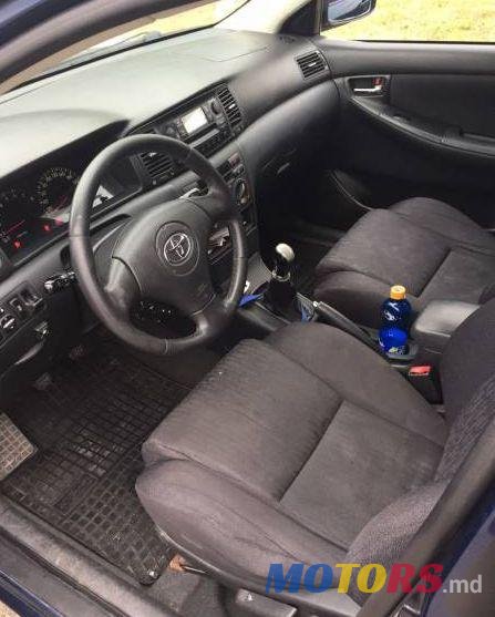 2003' Toyota Corolla photo #2