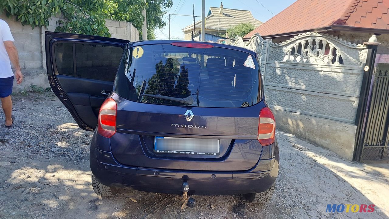 2010' Renault Modus photo #2