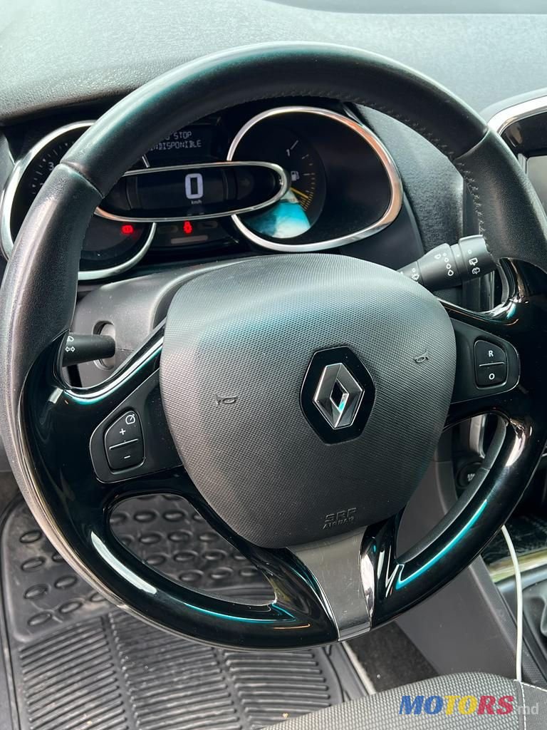 2013' Renault Clio 4 photo #6