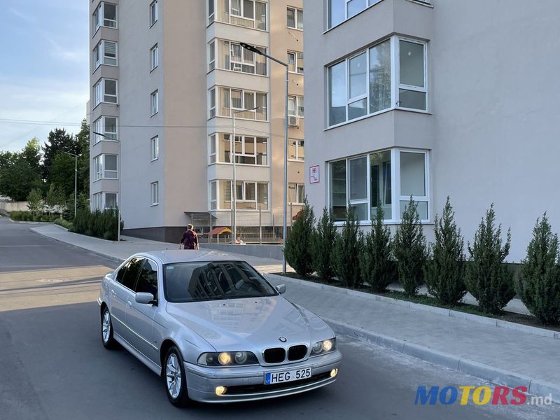 2002' BMW 5 Series photo #6